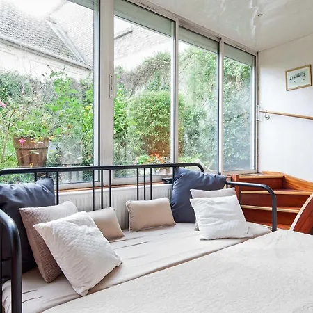 Holiday home Maison Douves *